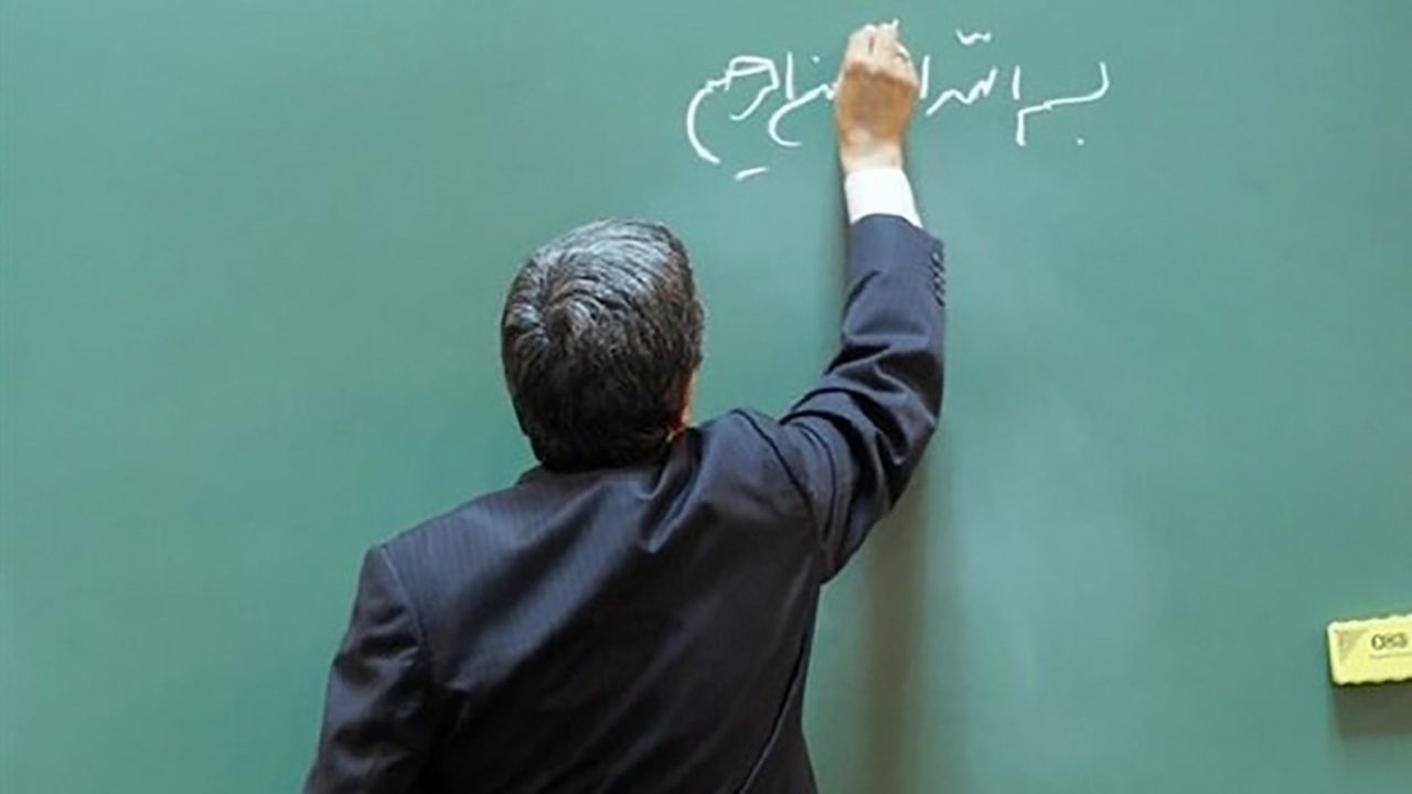 اجرای کامل طرح رتبه بندی معلمان تا پایان اردیبهشت ماه