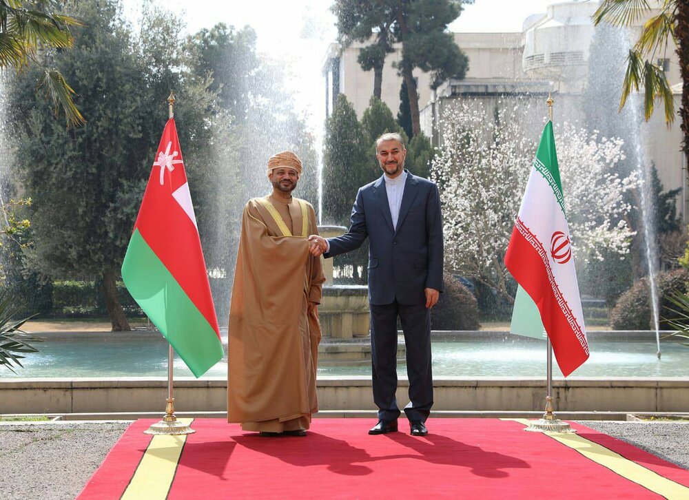 وزیر خارجه عمان به تهران می‌آید