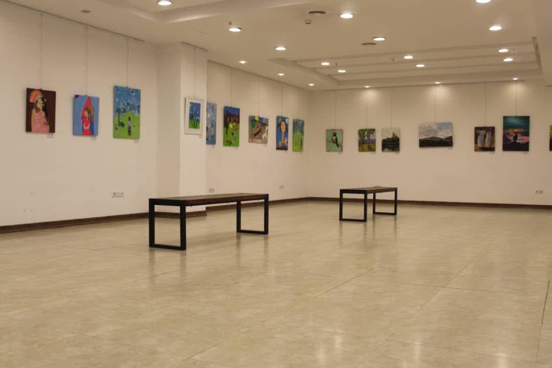 نمایشگاه گروهی نقاشی «بازتاب» در کرج برگزار شد + تصاویر