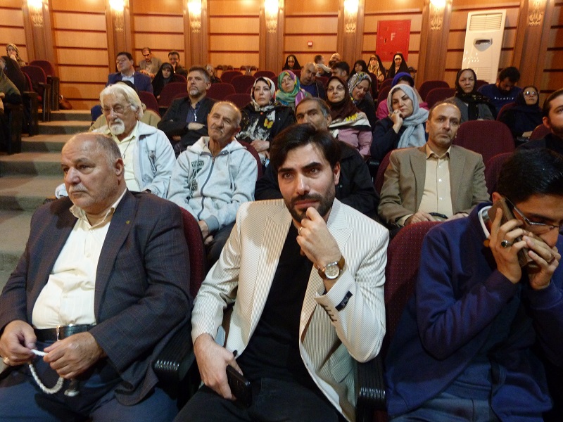 محفل شعر «روحِ الله البرز» در کرج برگزار شد + تصاویر