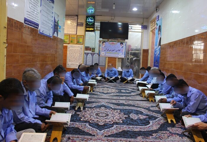 آموزش قرآن به ۵۰۰ زندانی کرج