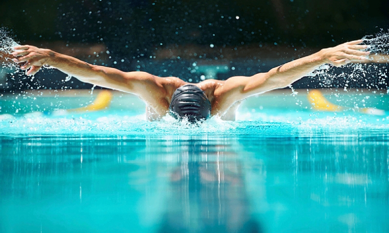فواید عجیب ورزش شنا
