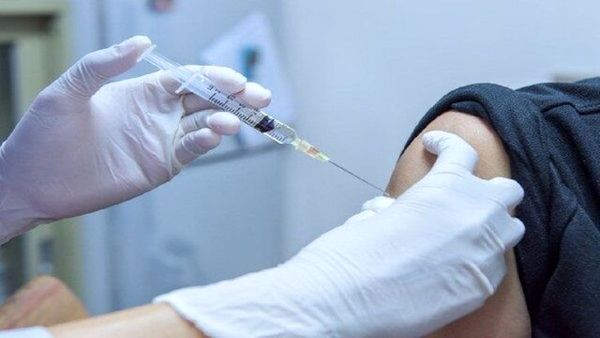 افراد بالای ۸۰ سال البرز نگران واکسیناسیون نباشند